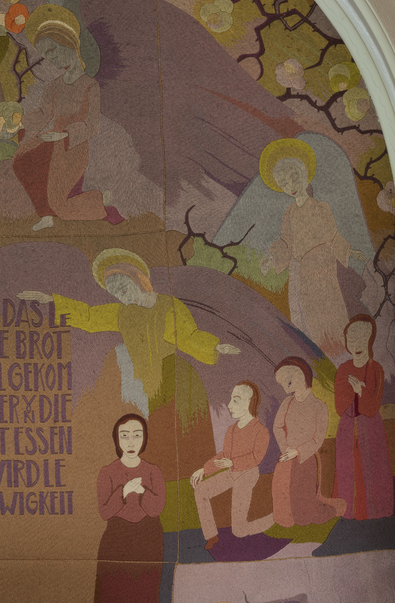 Elisabeth Coesters Gestaltung der Marburger Kreuzkapelle zum Jahr 1927